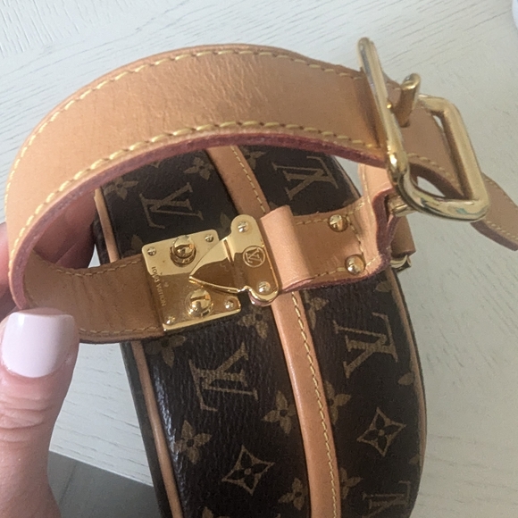 Monogram Petite Boite Chapeau - Picture 14 of 16